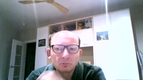 Snapshot of serrano49 chatting on January 2025 01:43:02 AM serrano49 online show from January 2025 01:43:02 AM