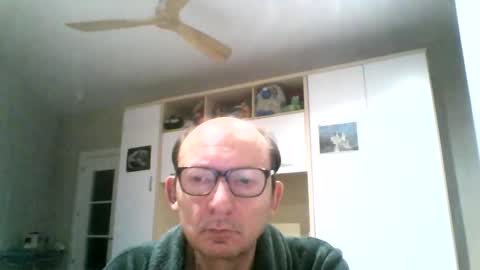 Snapshot of serrano49 chatting on September 2025 01:38:02 AM serrano49 online show from September 2025 01:38:02 AM