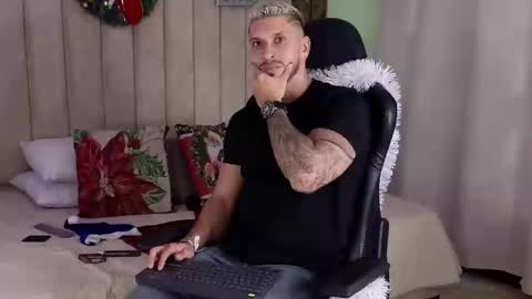 HEY IM SETH online show from December 2024 09:50:02 PM