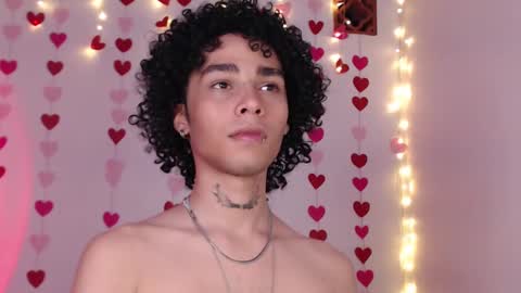 Alexis online show from February 2025 09:26:02 AM