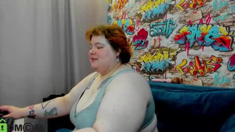 Snapshot of sew_sunny chatting on May 2026 01:24:01 AM Sew online show from May 2026 01:24:01 AM