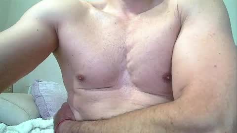 Snapshot of sex_machine_19 chatting on May 2026 09:14:01 AM SEX MACHINE 19 online show from May 2026 09:14:01 AM
