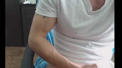 Snapshot of sexandsexy1999 chatting on February 2025 08:18:01 AM Daniel Taylor online show from February 2025 08:18:01 AM