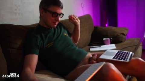 Snapshot of sexespresso chatting on December 2024 11:06:02 PM Thank you for Birthday Wishes  online show from December 2024 11:06:02 PM