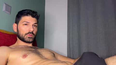 Lucenzo  online show from February 2025 12:10:02 AM