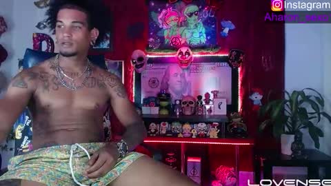 Snapshot of sexo_aharon chatting on March 2026 02:00:02 AM Aharon ravelo online show from March 2026 02:00:02 AM
