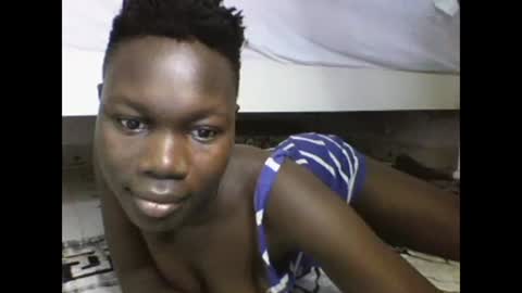 Snapshot of sexqueen02 chatting on February 2025 12:48:02 PM sexqueen02 online show from February 2025 12:48:02 PM