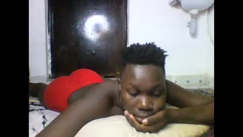 Snapshot of sexqueen02 chatting on February 2025 08:38:02 PM sexqueen02 online show from February 2025 08:38:02 PM