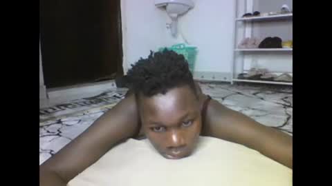 Snapshot of sexqueen02 chatting on February 2025 03:48:01 AM sexqueen02 online show from February 2025 03:48:01 AM