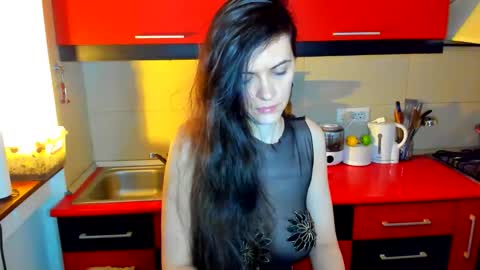 sexqueen1111 online show from November 2025 02:01:02 AM