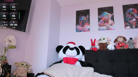 Snapshot of sextape_couple chatting on May 2026 04:15:01 PM Ask me online show from May 2026 04:15:01 PM