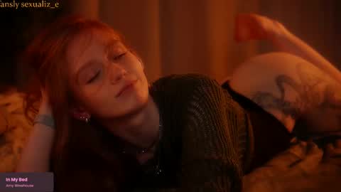 Snapshot of sexualiz_e chatting on October 2025 10:39:01 PM Liz online show from October 2025 10:39:01 PM