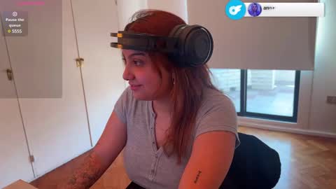 Andrea online show from December 2024 08:28:02 PM