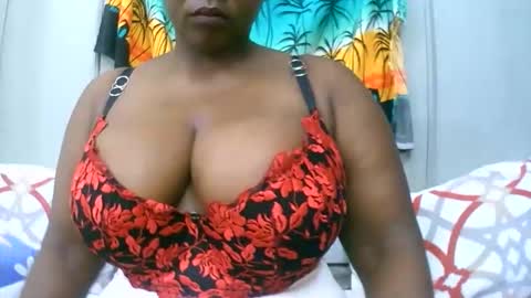 sexxi_ebony online show from December 2025 04:19:01 AM