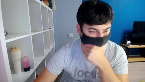 Tommy online show from January 2025 07:24:01 PM