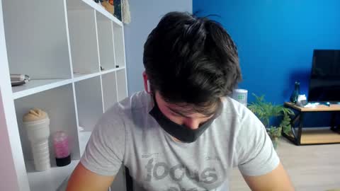 Tommy online show from January 2025 08:24:01 PM