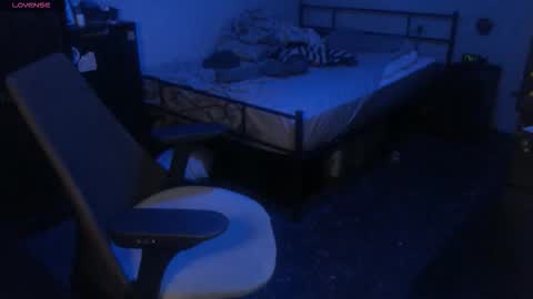 SiuL online show from October 2025 09:30:02 AM