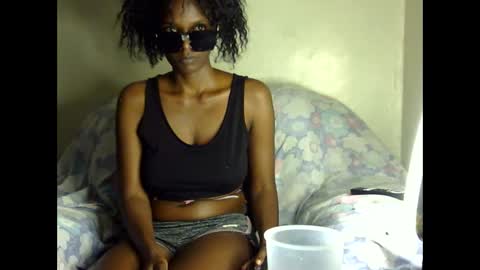 Natural boobs online show from November 2025 08:59:01 AM