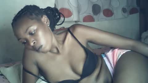 sexxy_curvy23 online show from January 2026 06:43:02 PM