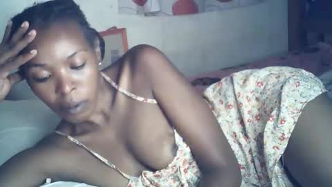 sexxy_curvy23 online show from January 2026 06:29:01 AM