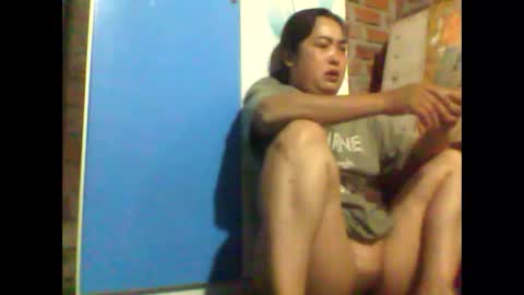 sexxy_love2k online show from October 2025 02:21:01 AM