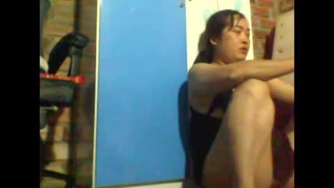 sexxy_love2k online show from October 2025 02:45:01 AM