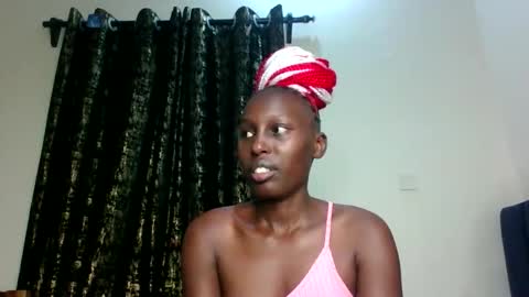 Snapshot of sexxy_melmine chatting on May 2026 01:56:01 AM Dolly online show from May 2026 01:56:01 AM