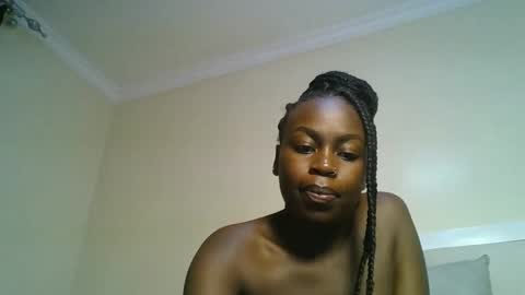 Snapshot of sexxyivy chatting on February 2025 12:20:01 AM ivy online show from February 2025 12:20:01 AM