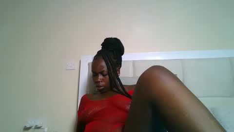 Snapshot of sexxyivy chatting on February 2025 10:18:02 PM ivy online show from February 2025 10:18:02 PM