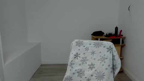 Snapshot of sexxymuscles4u chatting on December 2024 03:06:01 PM Sexxymuscles4U online show from December 2024 03:06:01 PM