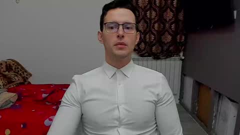 Snapshot of sexxymuscles4u chatting on January 2025 07:45:02 AM Sexxymuscles4U online show from January 2025 07:45:02 AM