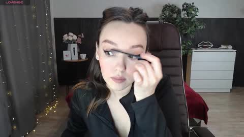 Alexia online show from September 2025 11:32:02 AM