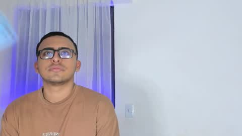 sexy_couple_xx1 online show from October 2025 10:14:02 AM