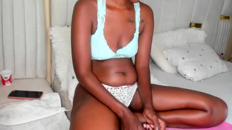 Snapshot of sexy_cutejoy chatting on January 2025 12:47:02 PM Joy online show from January 2025 12:47:02 PM