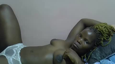 Snapshot of sexy_dolly2 chatting on February 2026 09:41:01 PM sexy dolly online show from February 2026 09:41:01 PM