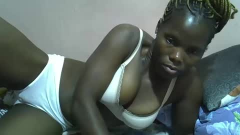 Snapshot of sexy_dolly2 chatting on February 2026 12:29:02 AM sexy dolly online show from February 2026 12:29:02 AM