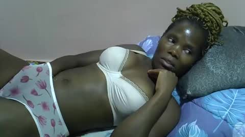 Snapshot of sexy_dolly2 chatting on February 2026 09:09:02 AM sexy dolly online show from February 2026 09:09:02 AM