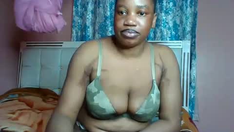 Snapshot of sexy_dot chatting on December 2024 09:20:01 PM dotie online show from December 2024 09:20:01 PM