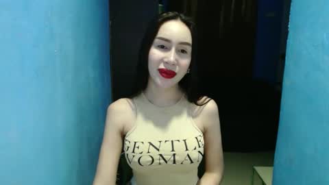 sexy_emily92 online show from December 2025 04:59:02 PM