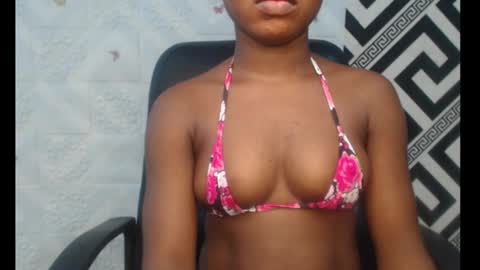 Angela online show from October 2025 09:15:01 PM