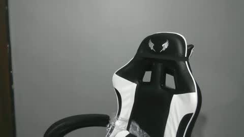 Snapshot of sexy_hot_pussie chatting on March 2025 07:08:02 AM just call me sofia online show from March 2025 07:08:02 AM