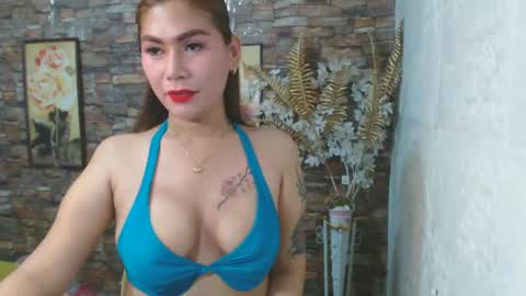 Snapshot of sexy_hotizzy chatting on January 2025 12:55:01 PM izzy hot28 online show from January 2025 12:55:01 PM