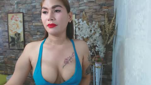 Snapshot of sexy_hotizzy chatting on January 2025 03:18:02 AM izzy hot28 online show from January 2025 03:18:02 AM