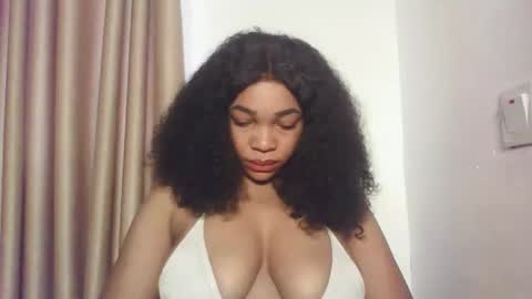 Sexy kitty881 online show from October 2025 07:21:01 AM