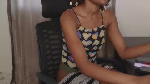 Snapshot of sexy_moh1 chatting on February 2026 05:30:02 AM sexy_moh1 online show from February 2026 05:30:02 AM