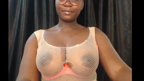 zoe online show from November 2025 08:03:01 PM