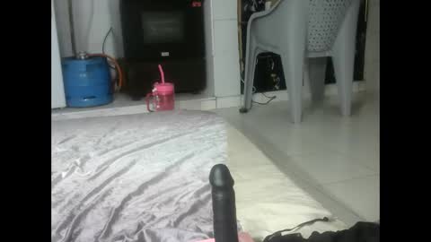 sexy pigeon online show from June 2026 03:17:01 PM