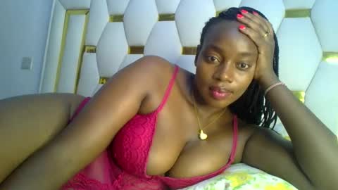 laura online show from February 2025 07:36:01 PM