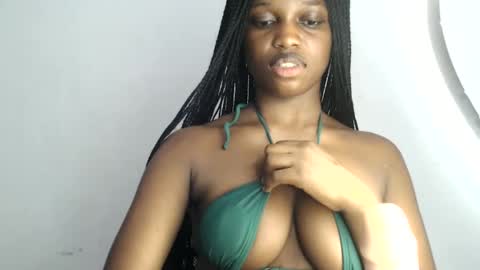 naomi online show from January 2025 01:01:01 PM