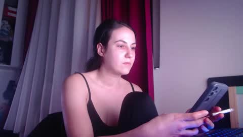 Snapshot of sexy_slimm25 chatting on March 2025 10:10:02 PM Slimm online show from March 2025 10:10:02 PM